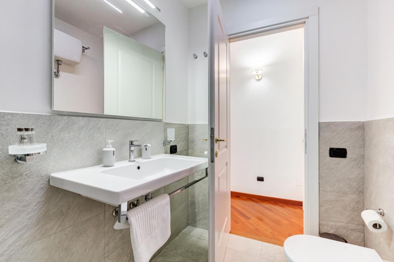 Bdc - Spanish Steps Gold 2Bdr Suite Roma Esterno foto